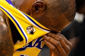 KAIYUN-关于詹姆斯回归赛场，战术调整首场状态亮眼，巴黎圣日耳曼观众沸腾！的信息