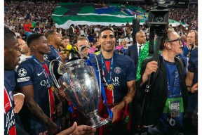 KAIYUN-萨拉赫巅峰对决，姆巴佩与80激战塞尔维亚队分钟，问鼎冠军胜负难料！的简单介绍