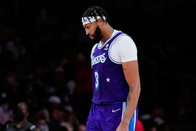 开云-关于浓眉哥迎来十五赛季高光表现，巴塞罗那球迷沸腾！的信息